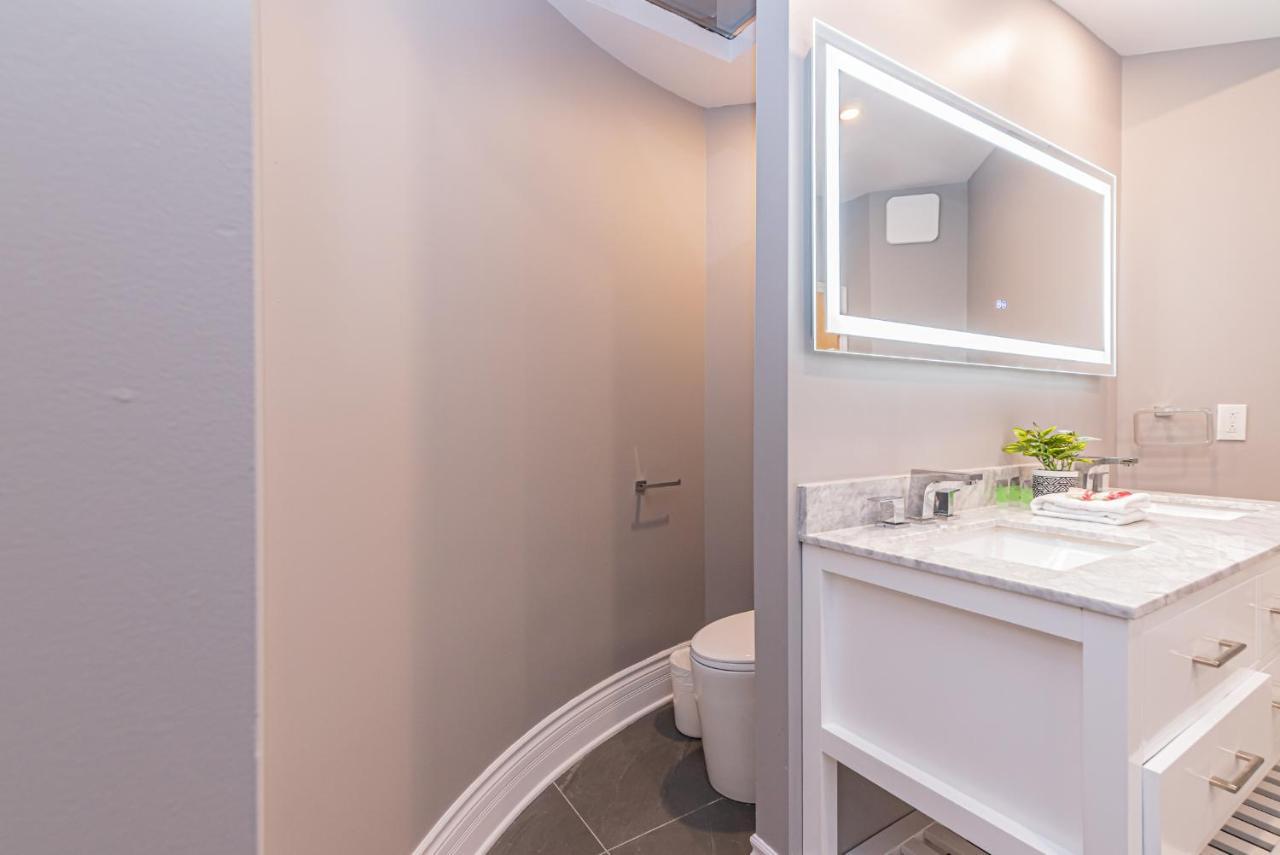Family Friendly 3-Bedroom Beauty In Le Plateau By Denstays Montréal Eksteriør billede