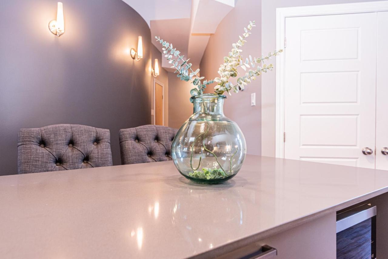 Family Friendly 3-Bedroom Beauty In Le Plateau By Denstays Montréal Eksteriør billede