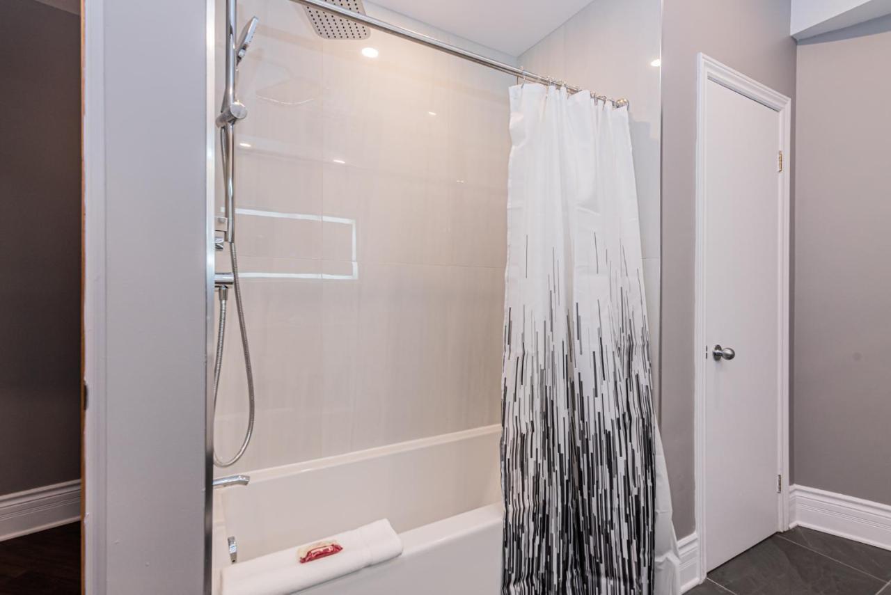 Family Friendly 3-Bedroom Beauty In Le Plateau By Denstays Montréal Eksteriør billede